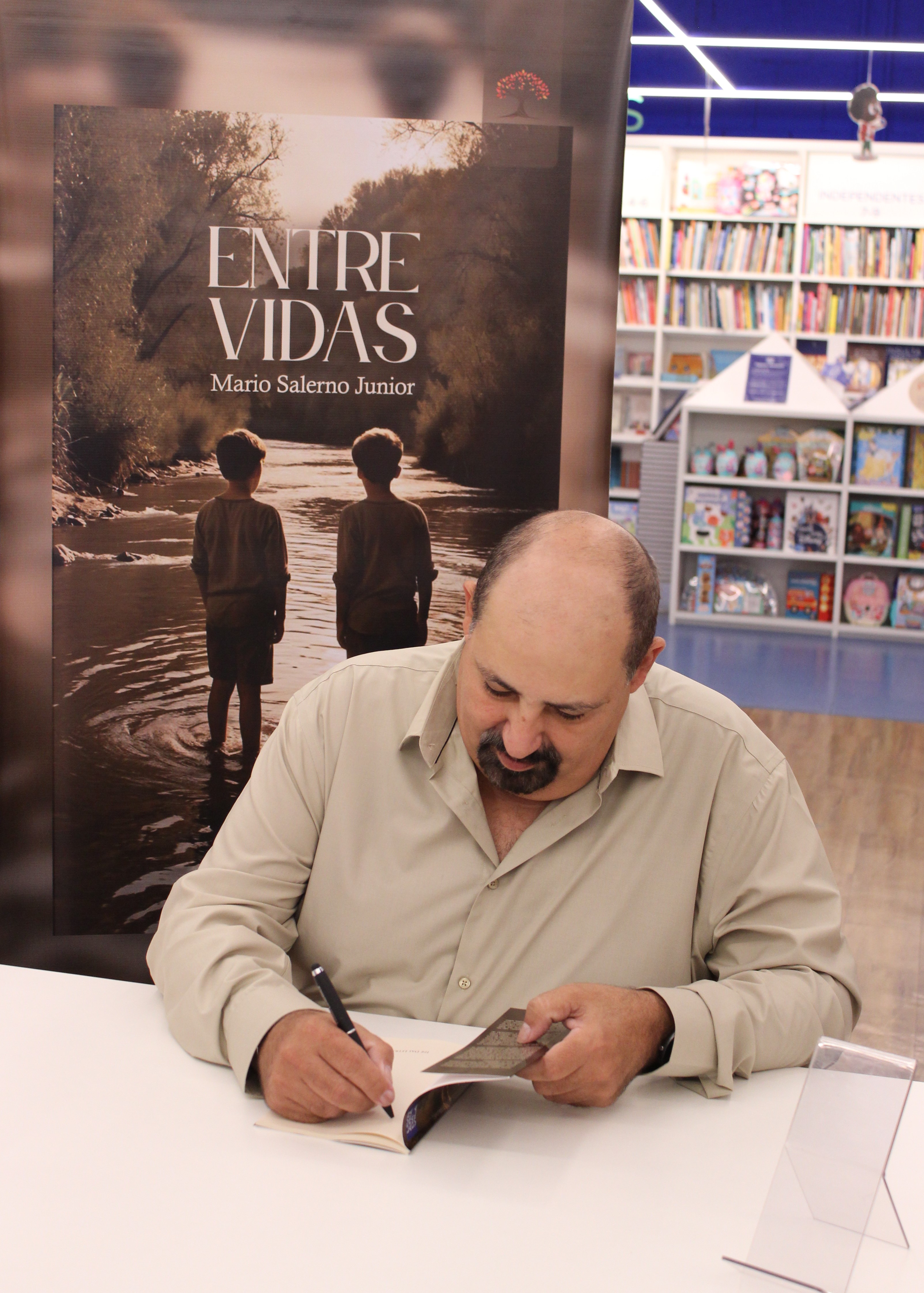 Livro Entre Vidas - Imagem 11