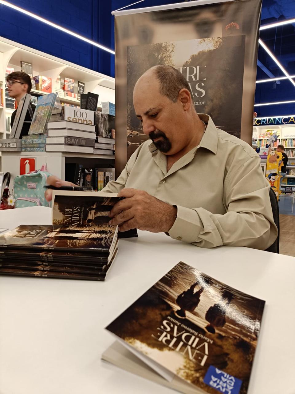 Livro Entre Vidas - Imagem 4